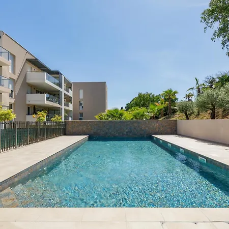 Appartement Oakline Azur - Bel Avec Terrasse